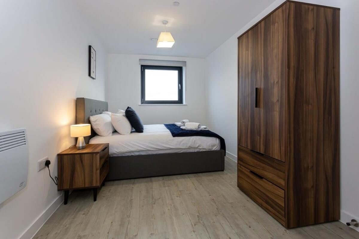 Modern 2 Bed Salford Apartment Stunning Views Mánchester Exterior foto