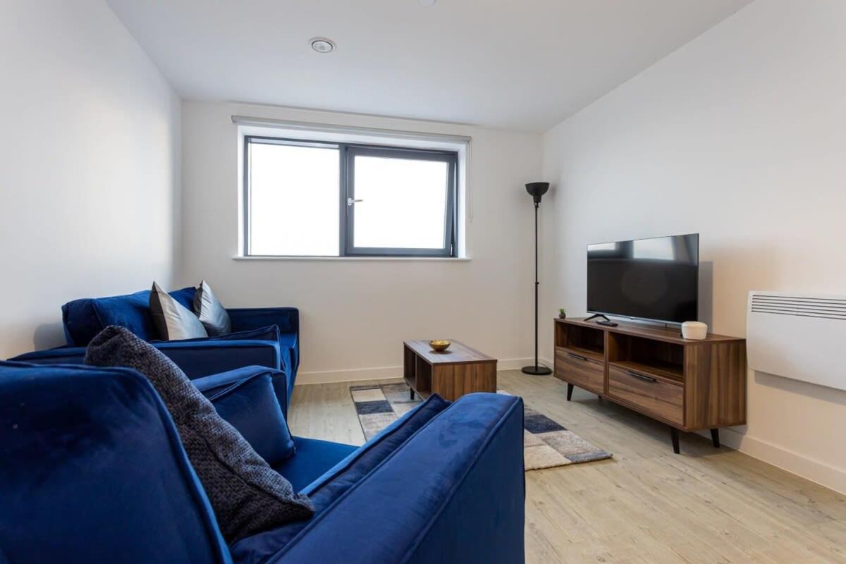 Modern 2 Bed Salford Apartment Stunning Views Mánchester Exterior foto